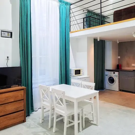 Masszi Apartment